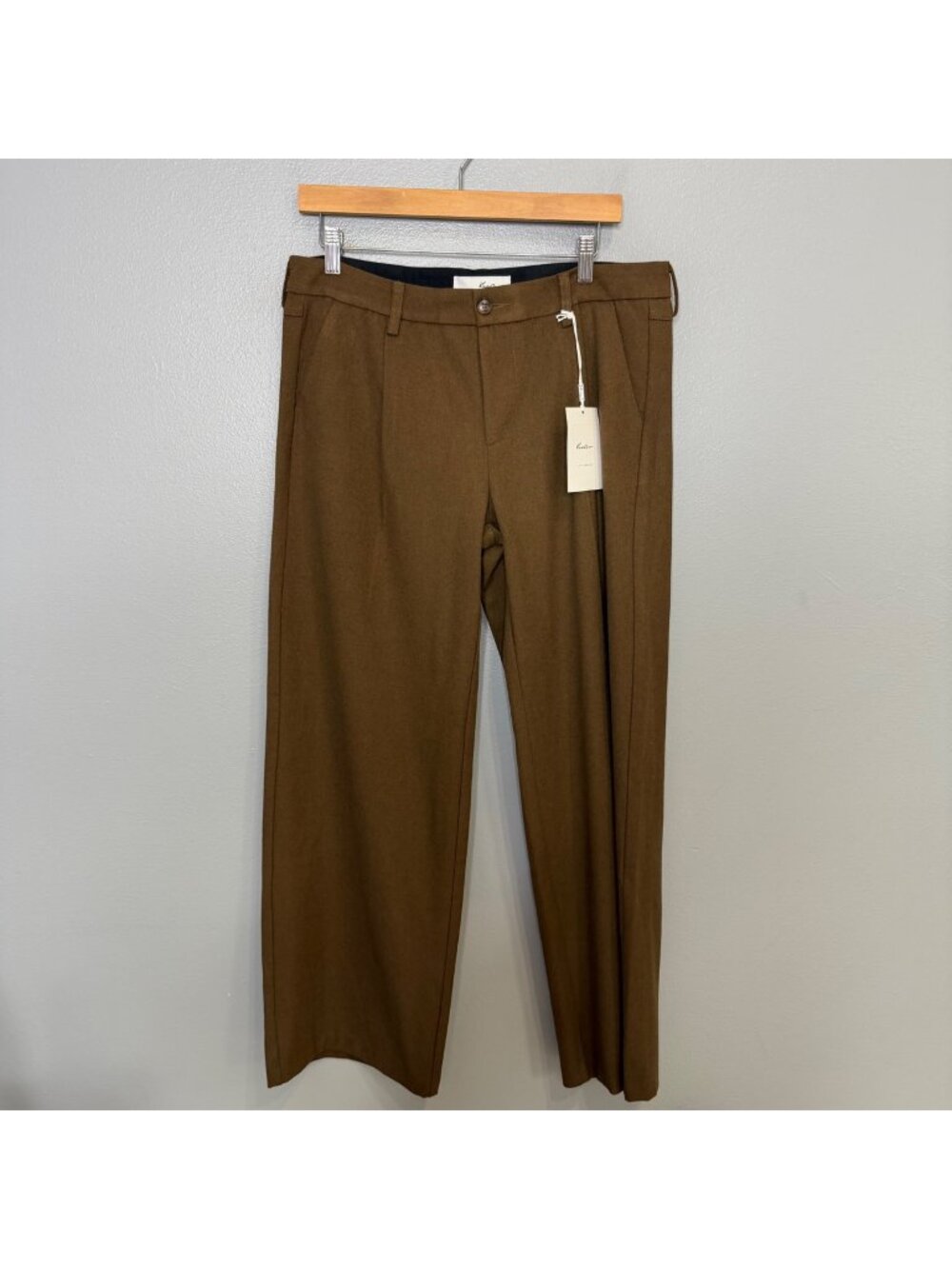KANCAN wide leg pleated brown trousers size 8